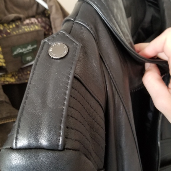 Kenneth Cole Reaction Leather Jacket - Picture 3 of 4